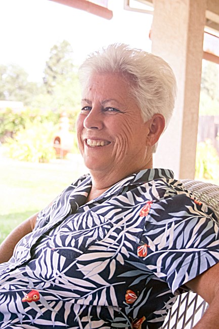 Obituary of Carolyn Lee Peters