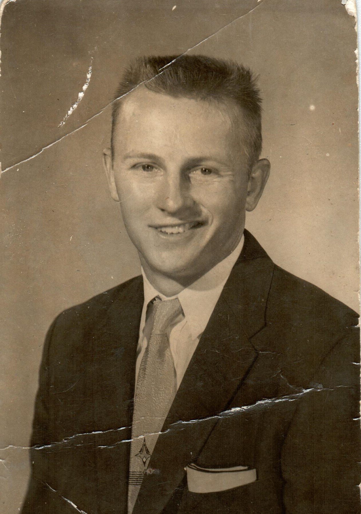 Obituary of Donald Ray West