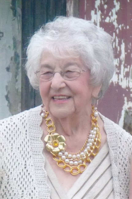 Obituary of Leona M. Suszek