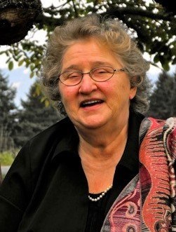Obituary of Helga Stobbe