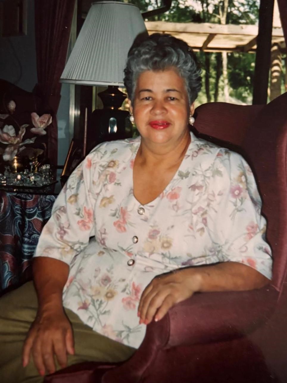 Obituary of Otilia Gomez