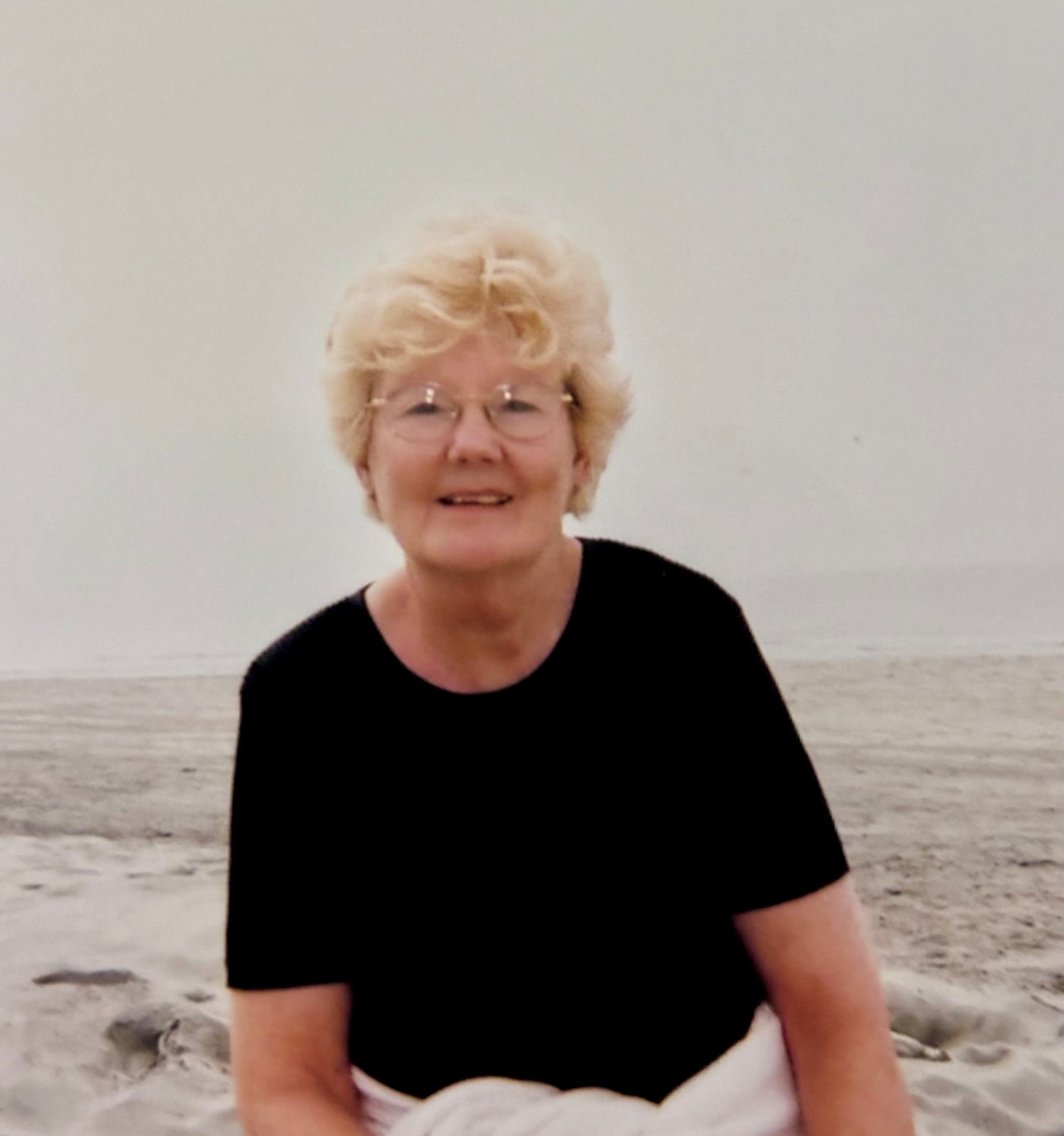 Obituary of Mary "Helen" Kreiner