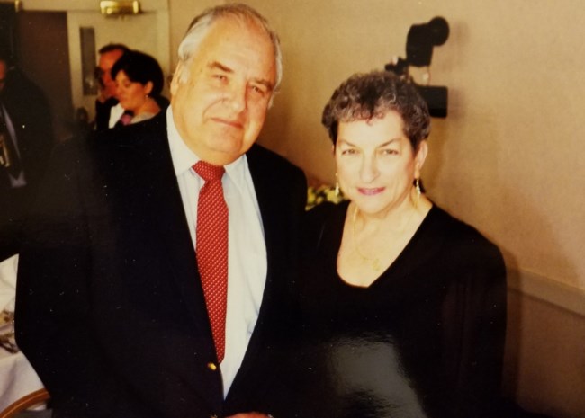 obituary image