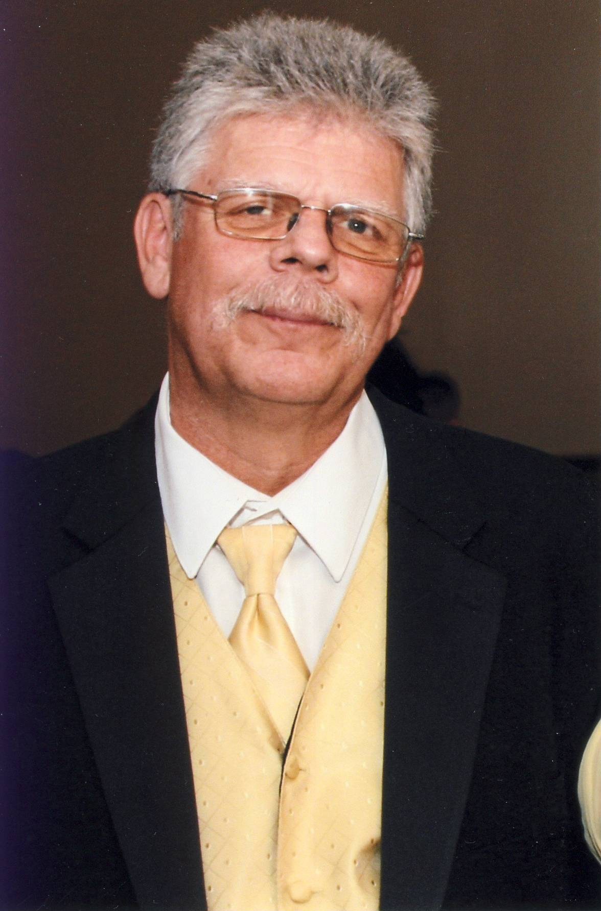 Obituary of Thomas Lee Mann