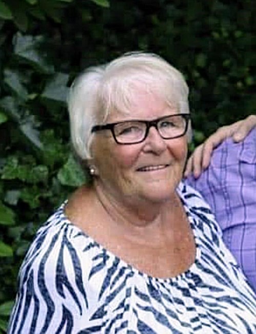 Obituary of Marilyn Muriel Popham Jones