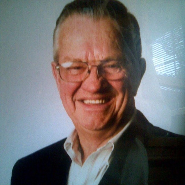 Obituario de Gene Garrett