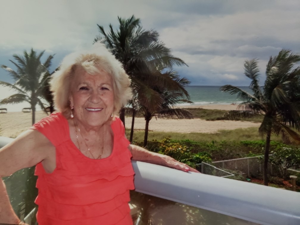 Avis de décès de Jacqueline Emilienne Stoll