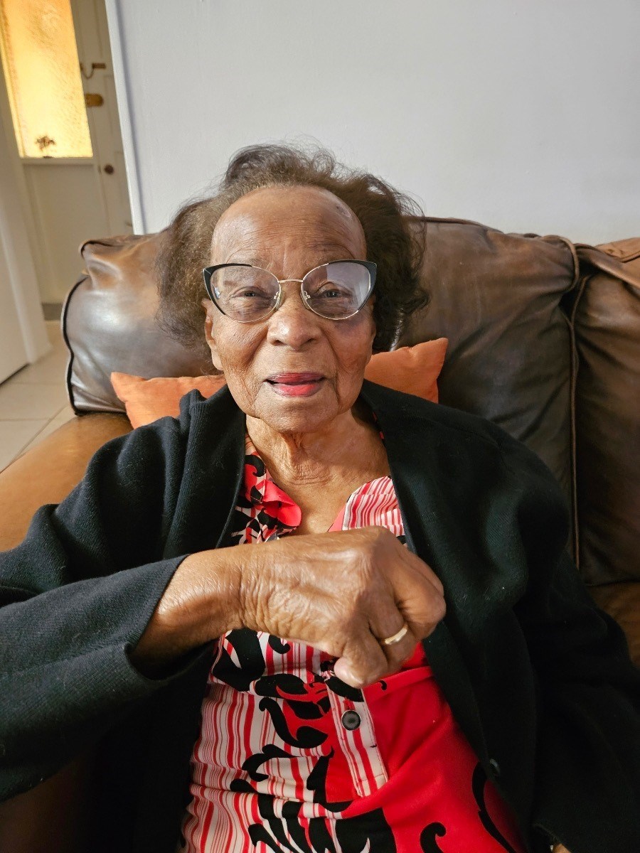 Obituary of Olga Maud Kirlew