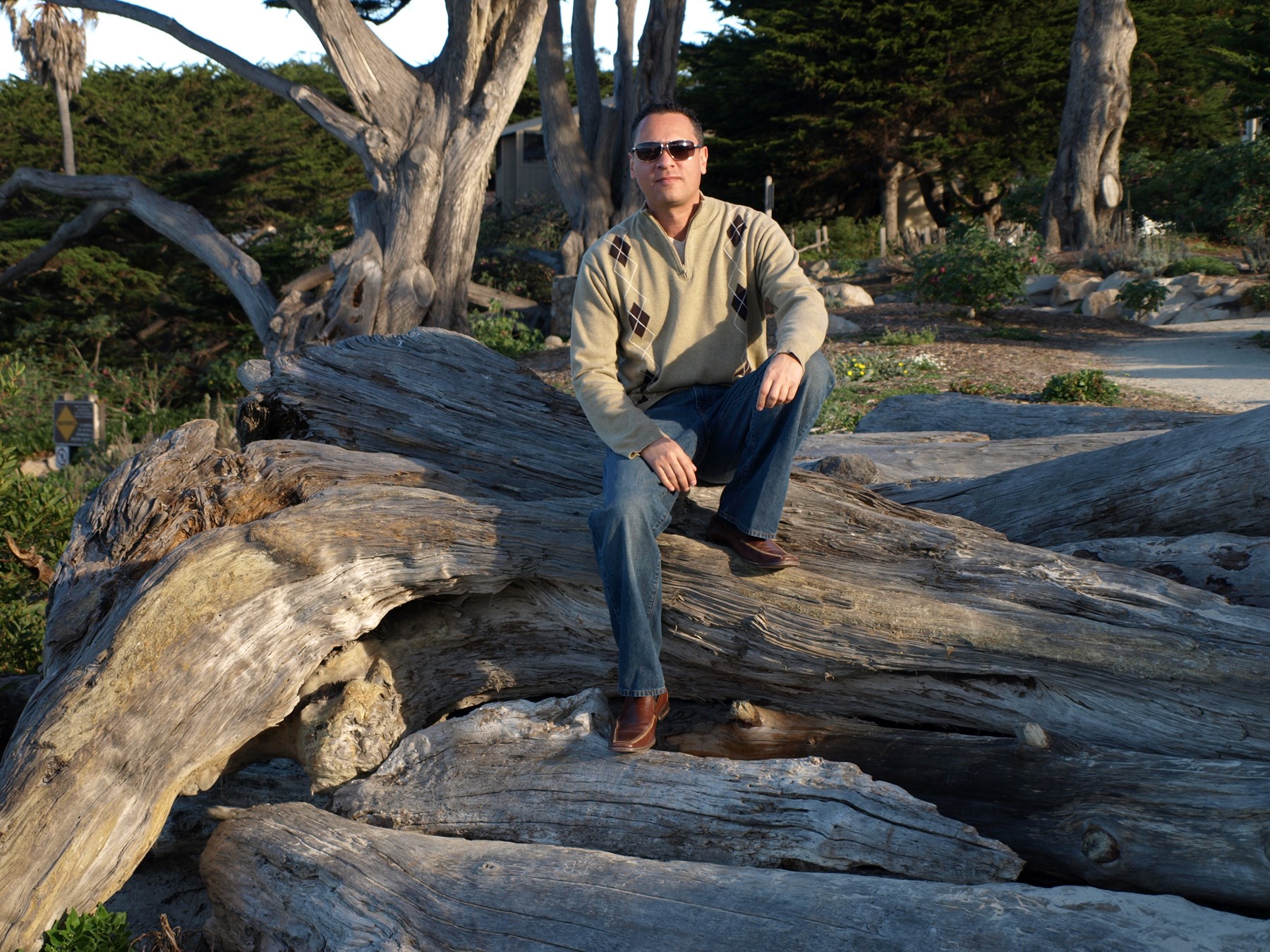 Obituary of Abraham Anthony Hernandez-Álvarez