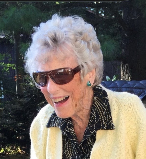Obituary of Shirley MacMartin