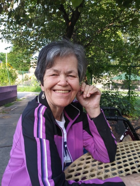 Obituary of Yolanda Tobar