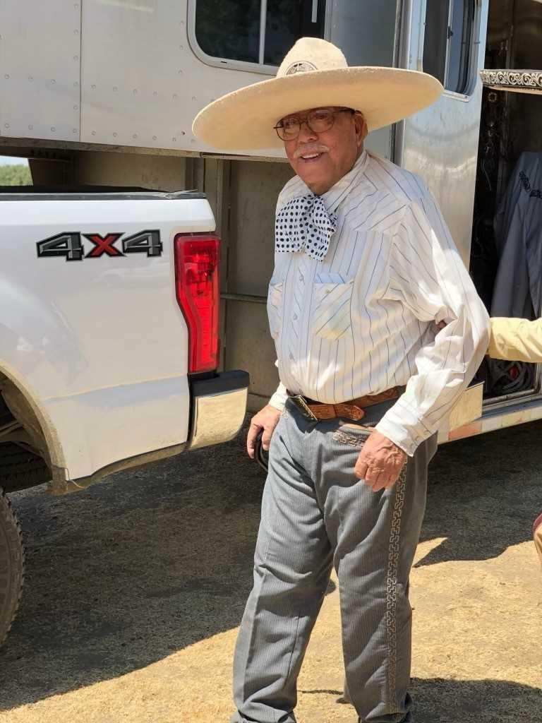 Obituary of Antonio Navarro