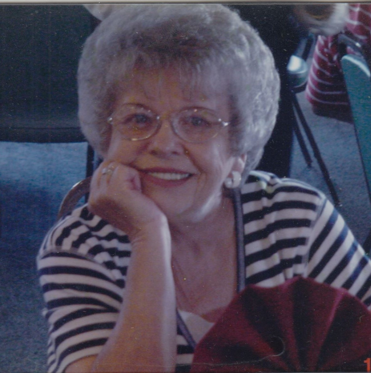 Helen Davies Obituary Oak Lawn, IL