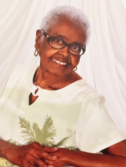 Obituario de Selma Yvonne Cadogan