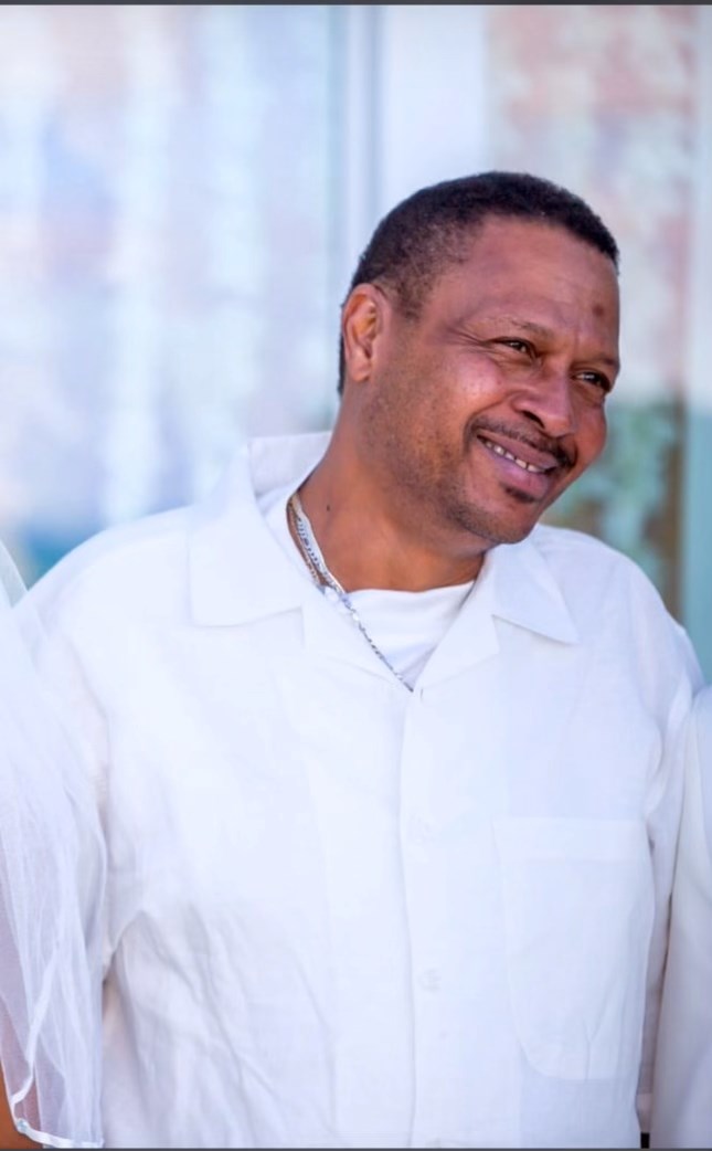 Obituary of Robert Dudley Quant