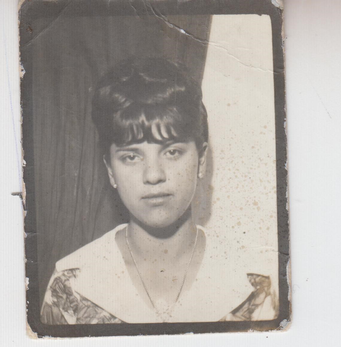 Obituary of Maria Angelica Vega