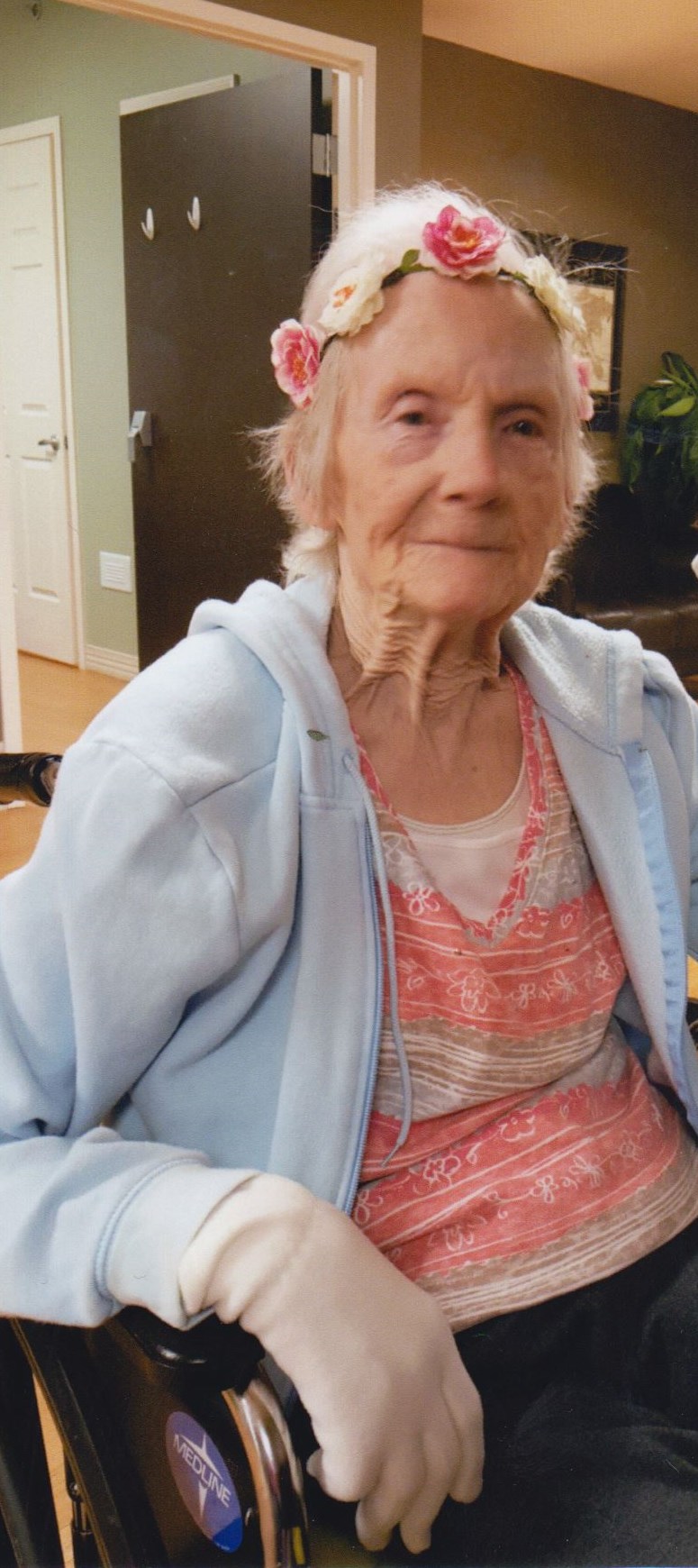 Obituary of Gertrude Beatrice Patrick Russell