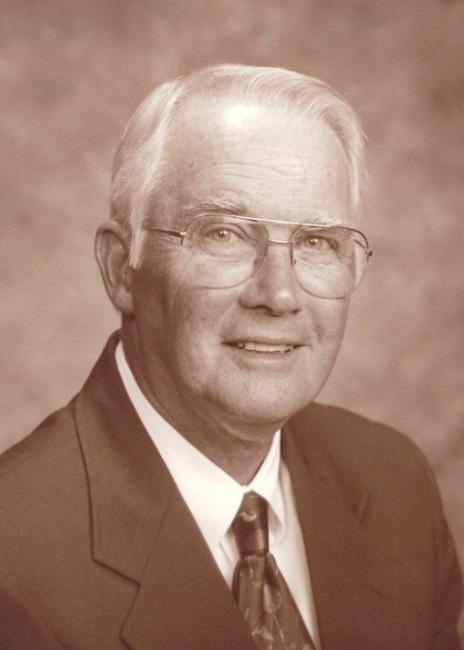 Obituary of Robert Ward McKenzie