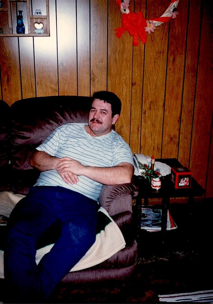 Obituario de Paul Wayne Carnine