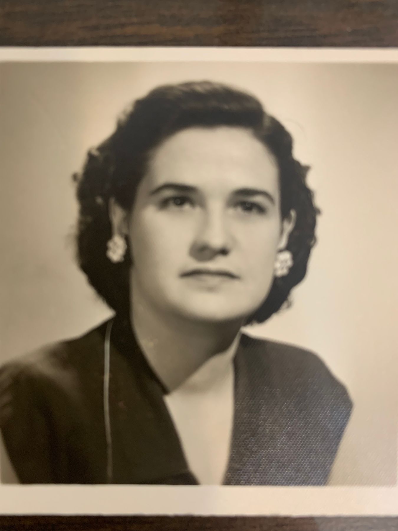 Obituary of Gladys H. Miguel