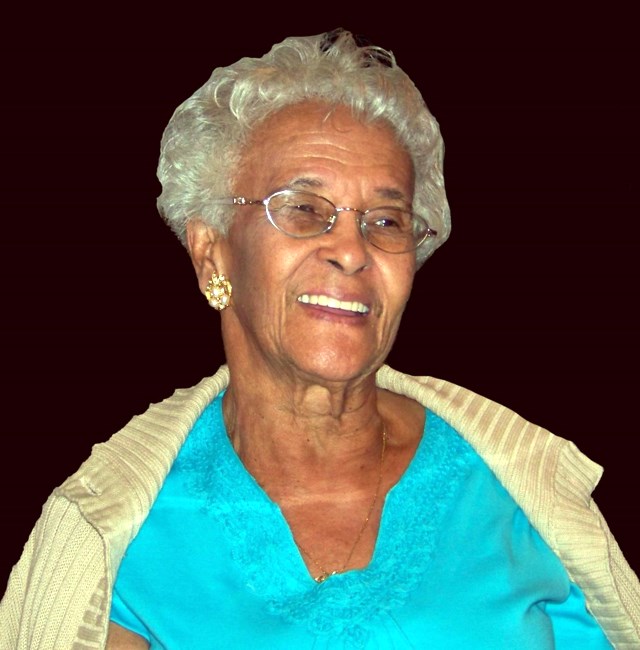 Obituario de Doris May Brown