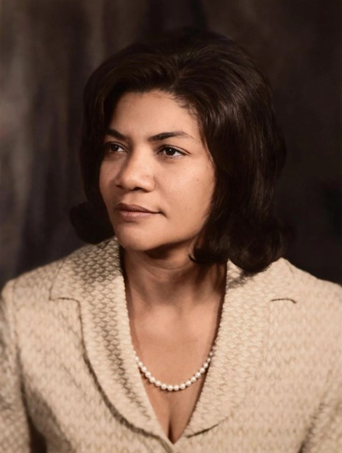 Obituary of Laurette Henry