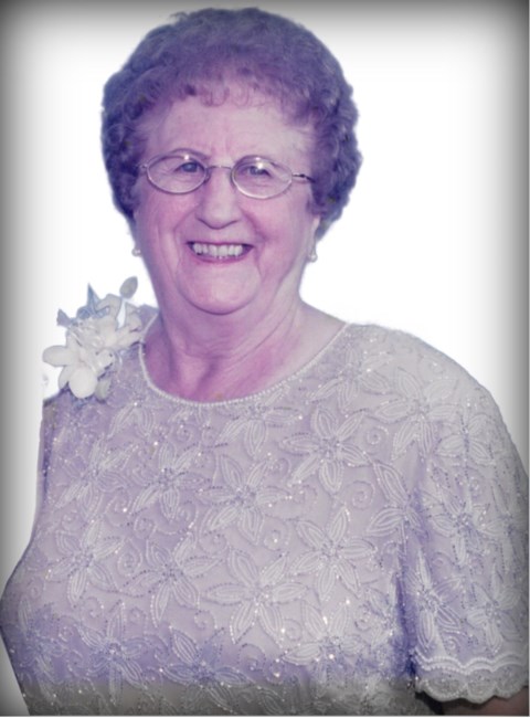 Obituario de Yvonne Saldubehere