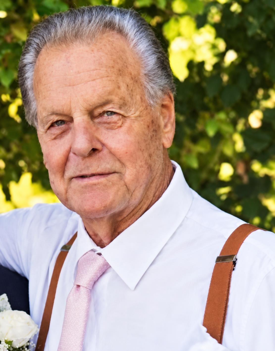 Obituary of Charles Donald McCullough