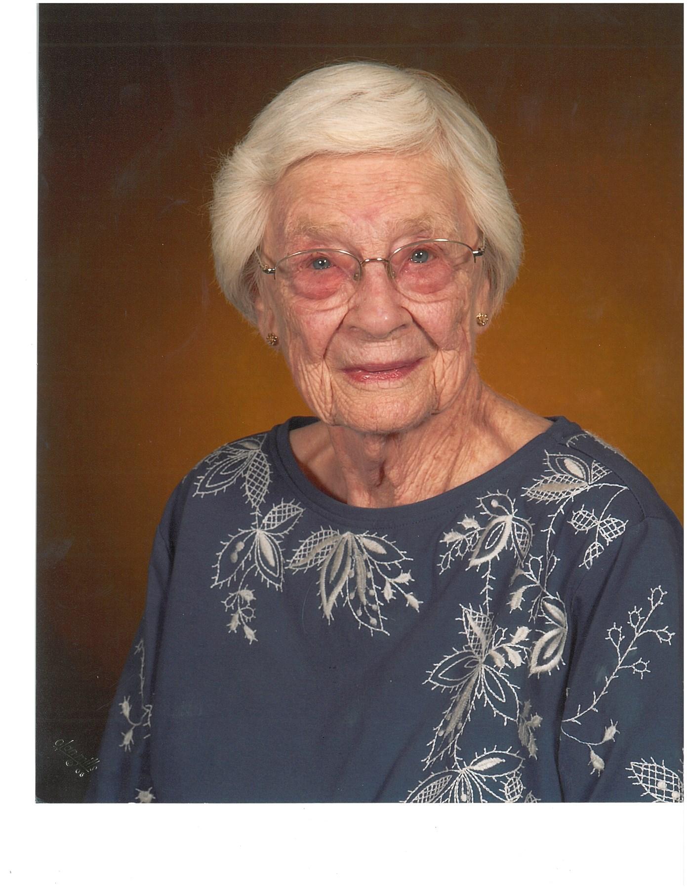Obituary of Dorothy Eileen Fischer