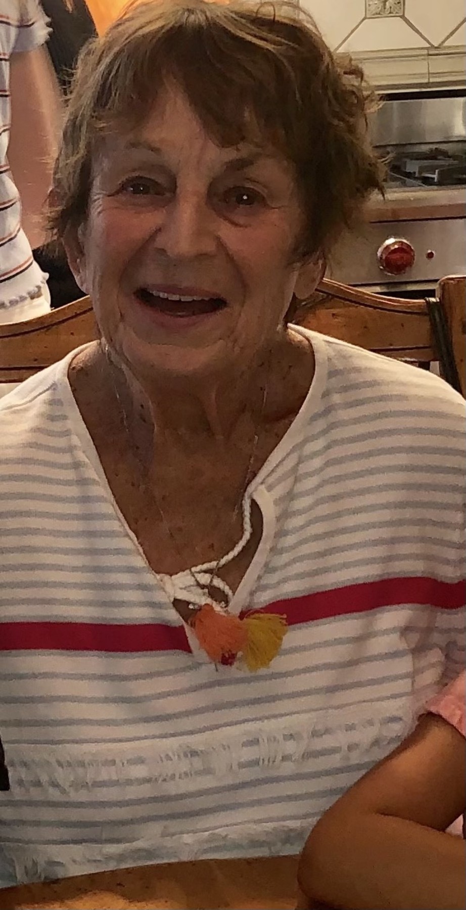 Obituario de Mary Ellen Connors