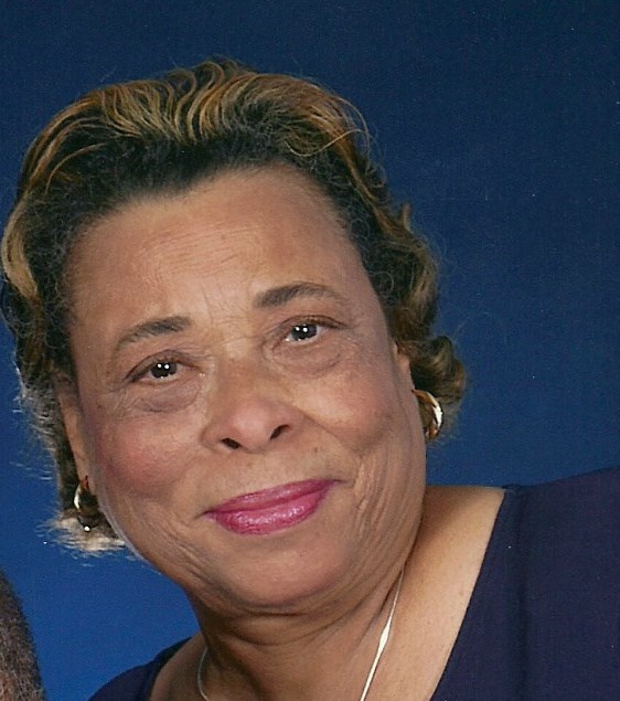 Obituary of Vivian Smith Calhoun