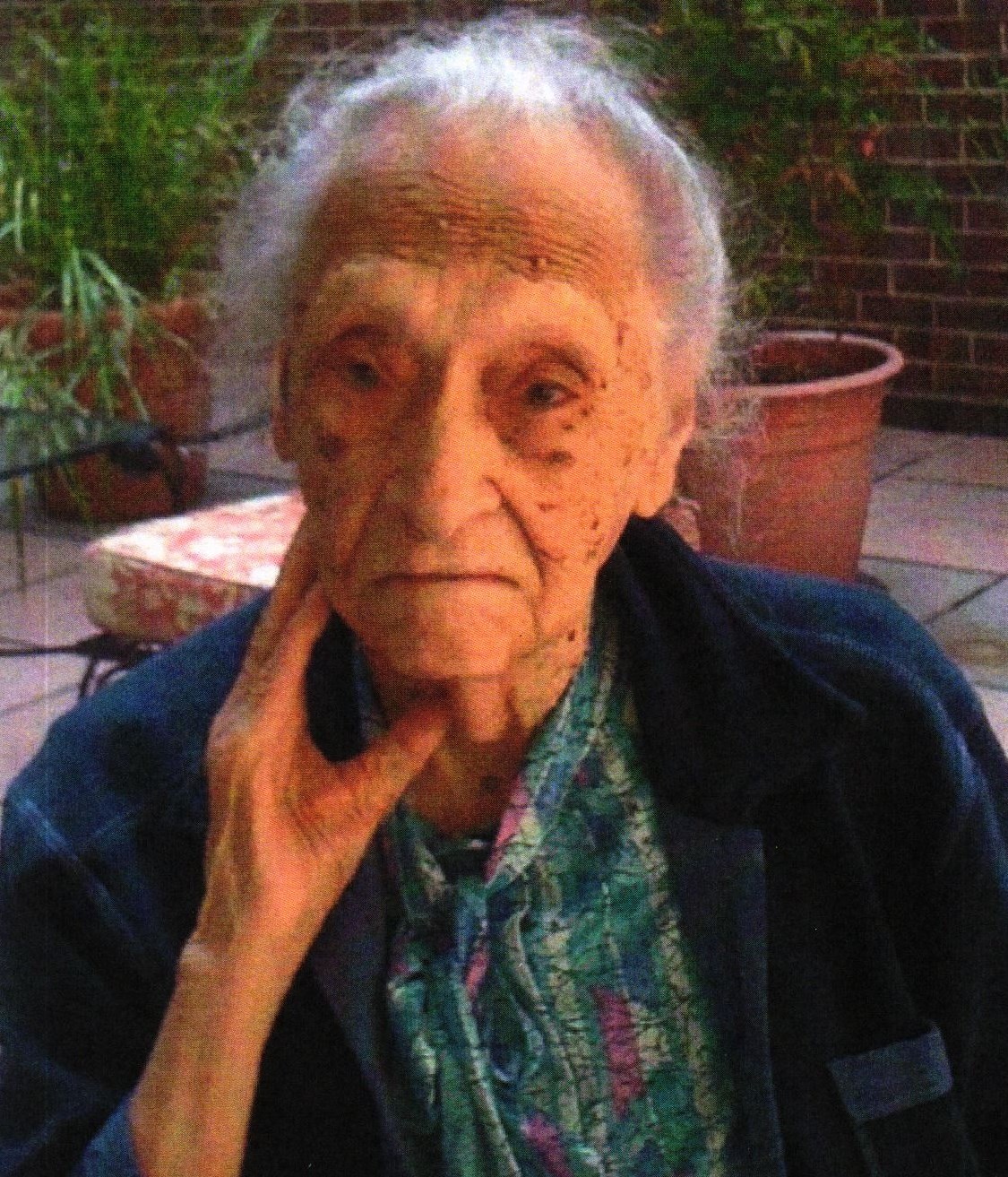 Avis de décès de Eleanor Hill Valentine