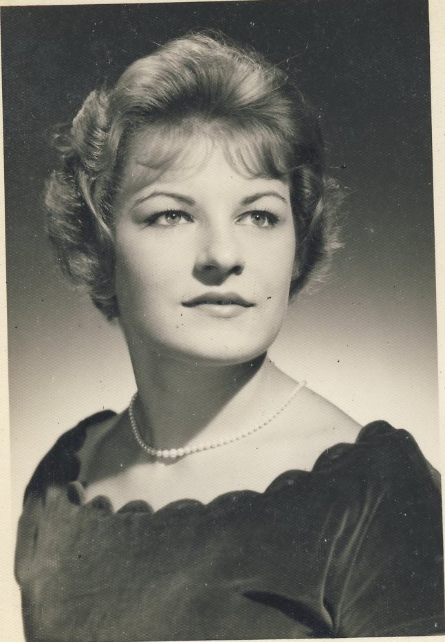 Obituary of Mary Ann Schmitt