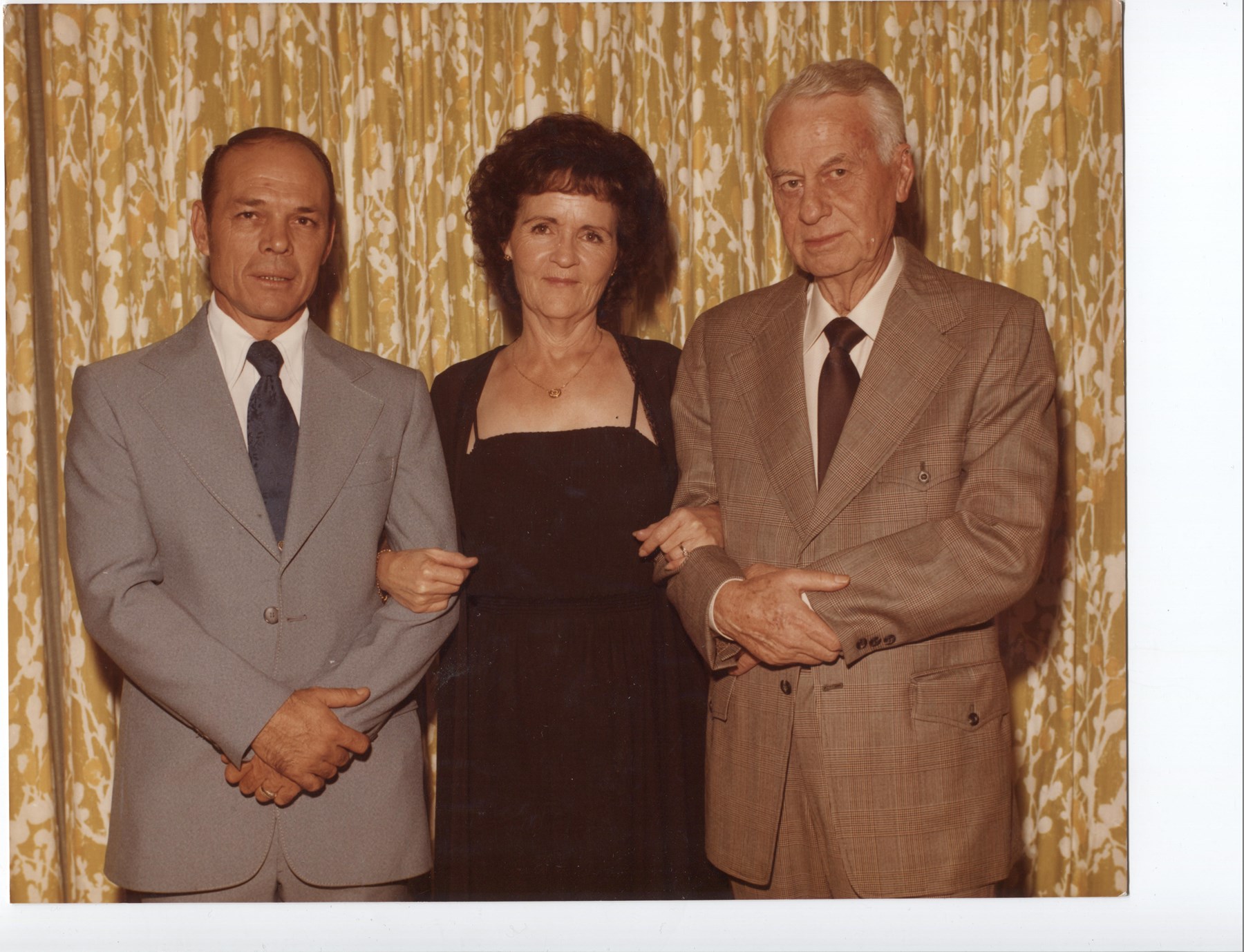 Obituary of Burnie J. Walton