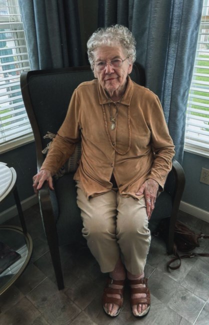 Obituary of Mary Jeanette Bishop