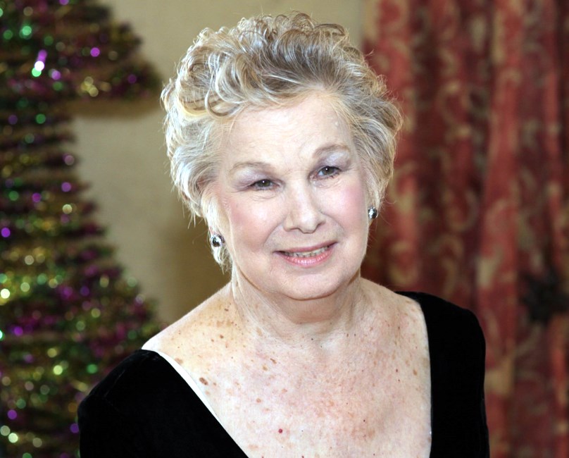 Obituary of Carol Ann (Littlejohn) Ewing