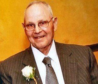 Obituary of Raymond M. Heck