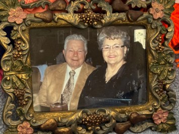 Obituary of Janet Ann Robinson Armstrong