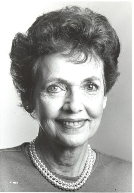 Obituary of Mary M. Leeder Smith