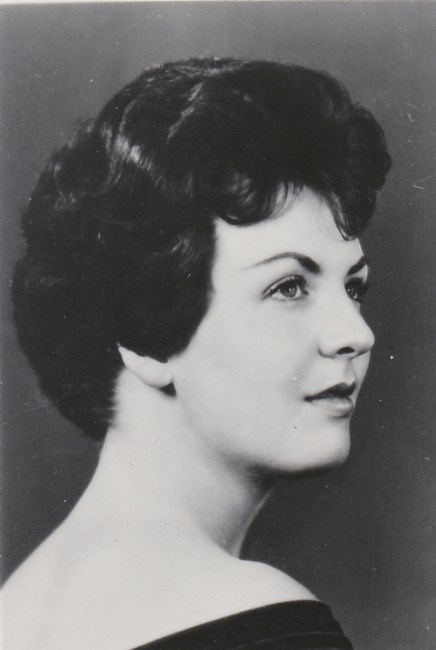 Obituario de "Kay" Carol L. Becker