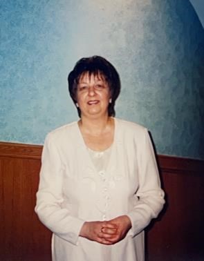 Obituary of Shirley Hay