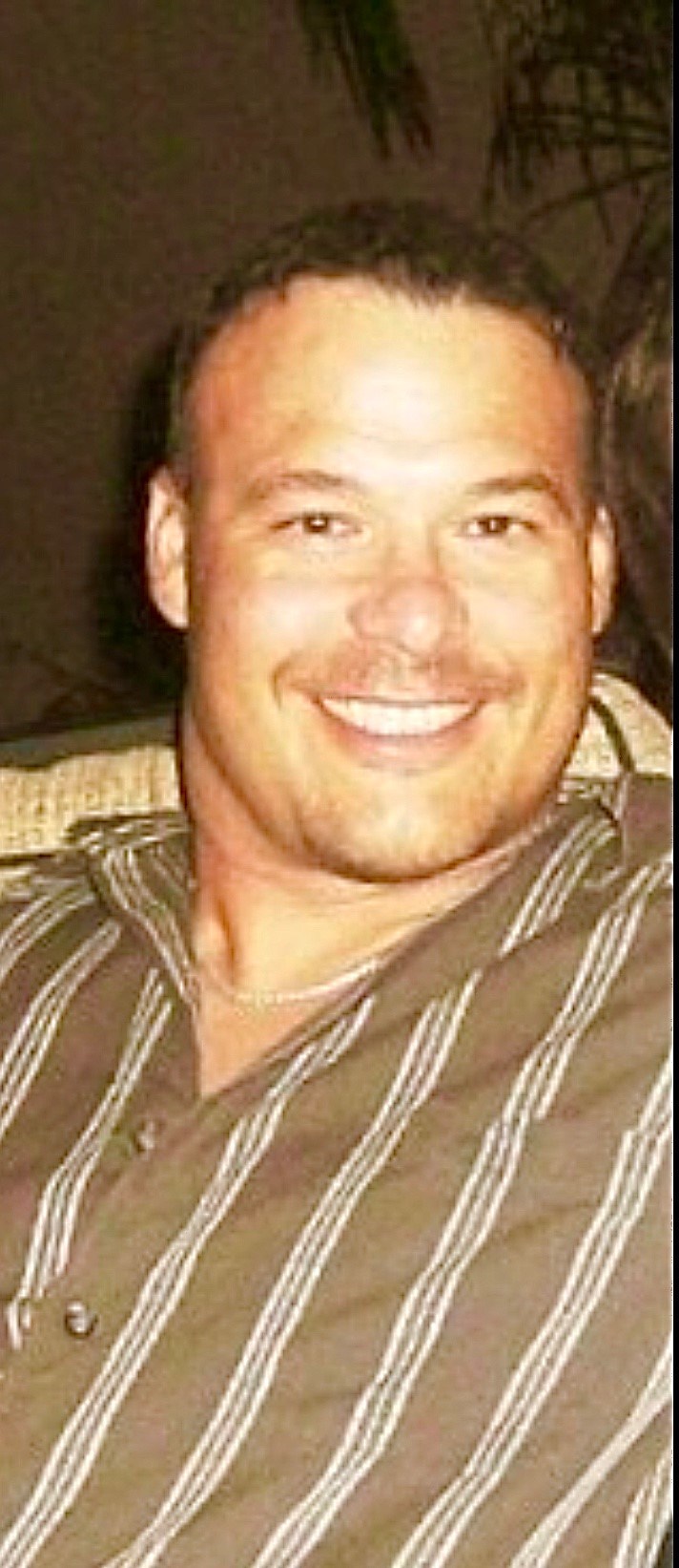 Obituary of Dean Daniel Desaulniers