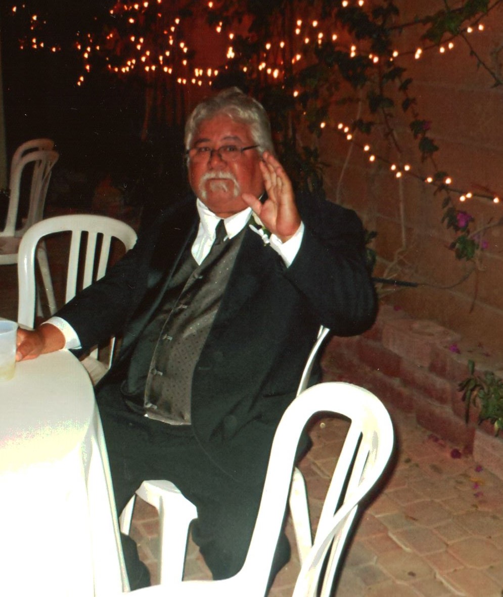 Obituary of Hector Flores Melendez