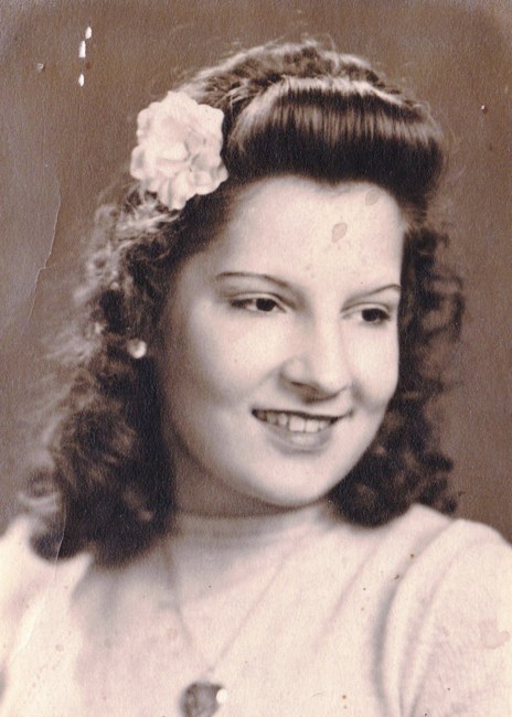 Obituary of Evelyn Marie Grachek