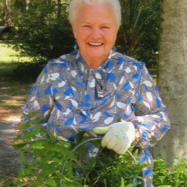 Avis de décès de Mary Nell Mangham