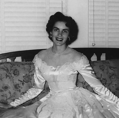 Obituary of Dorothy S. Arnold