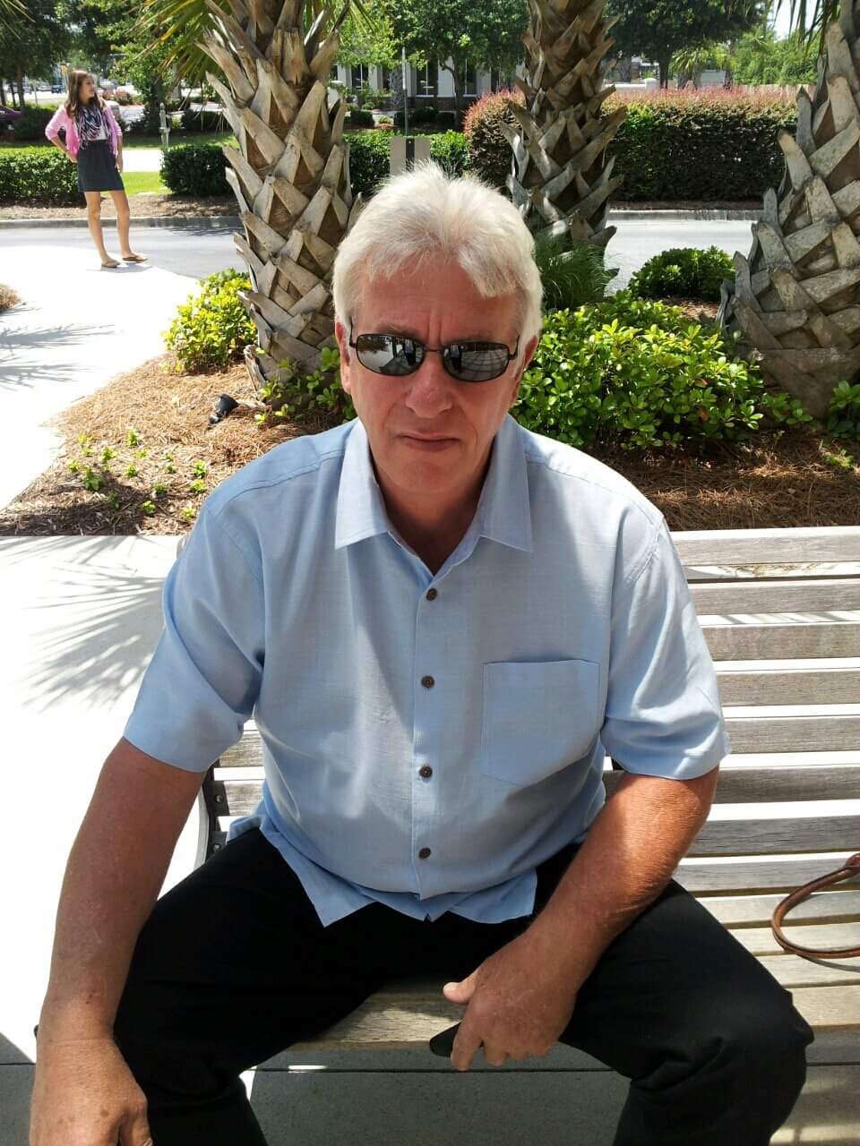 Avis de décès de Gary Eugene Holt