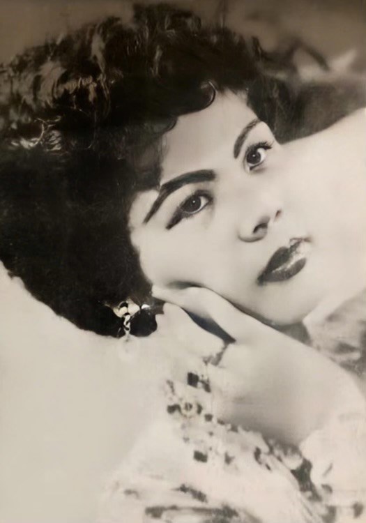 Obituary of Dep Thi Hong