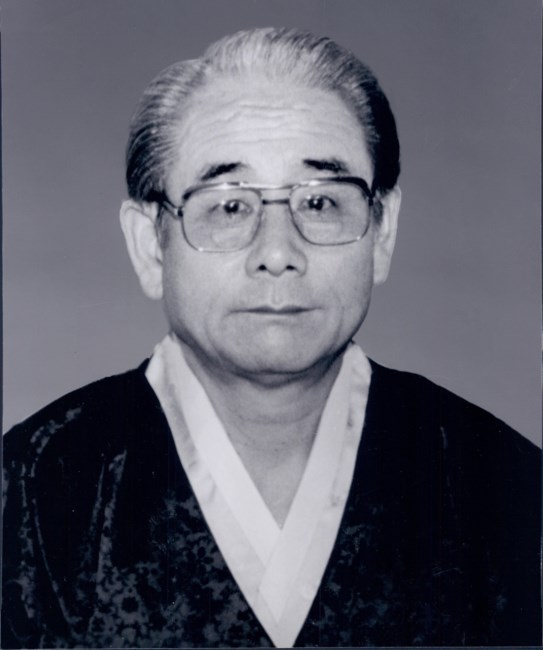 Avis de décès de Mr. Seong Ho Shin