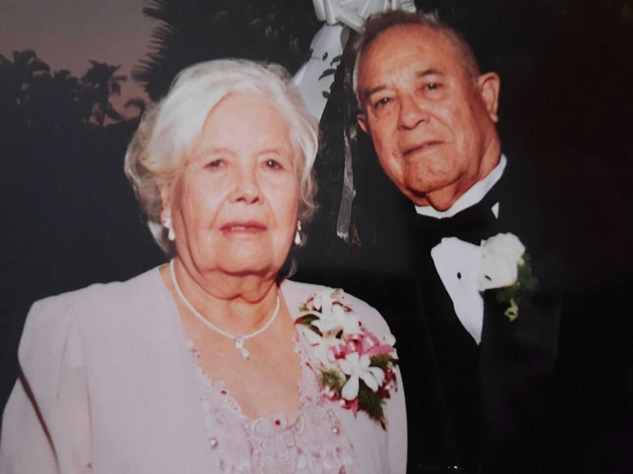 Obituary of Aurora Quinones de Salas